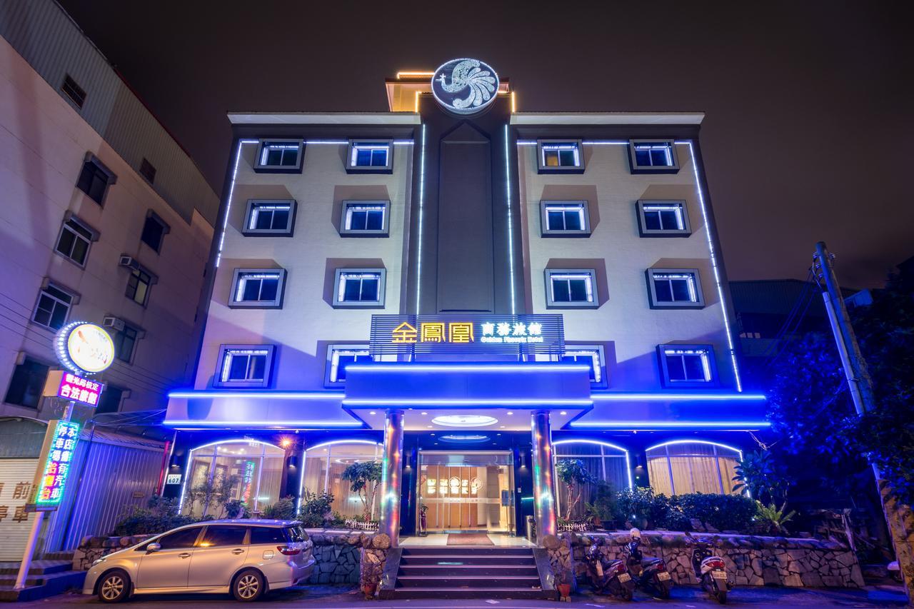 Golden Phoenix Hotel Kaohsiung Buitenkant foto